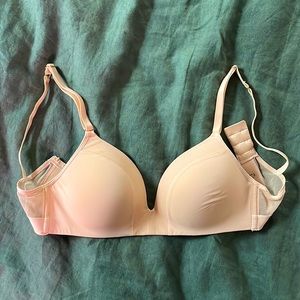 LIVELY All-Day Deep V No-Wire Favorite T-Shirt Bra